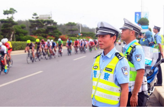 警用對講機(jī)全是PDT？警察常用的模擬對講機(jī)頻段，你知道幾個？